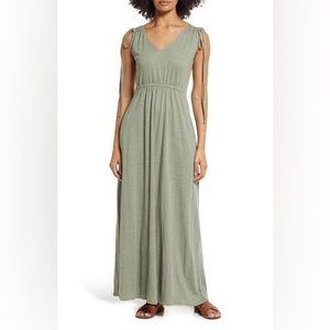 V-neck Sleeveless Organic Cotton Maxi Dress In Green Dune sizzle M